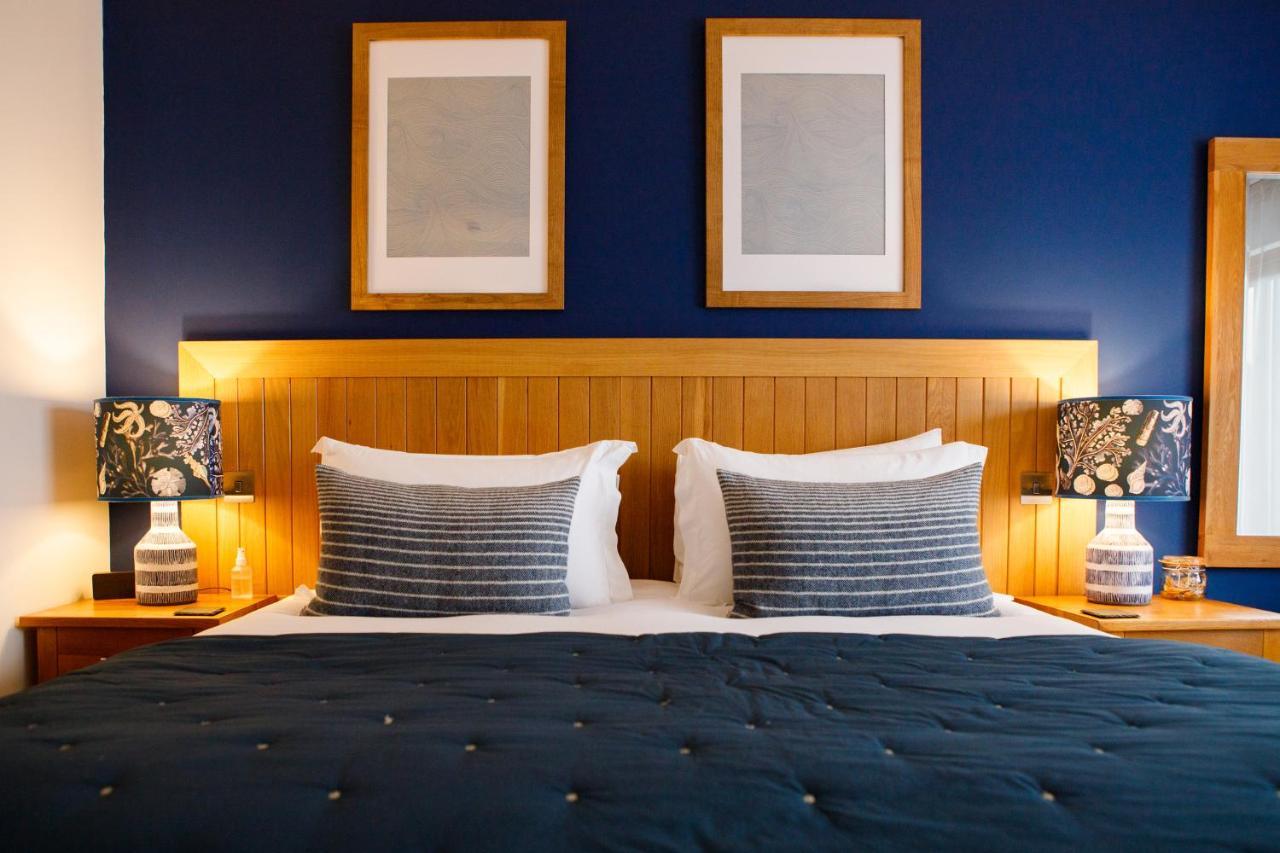 Broad Bay House Hotel Back Bagian luar foto